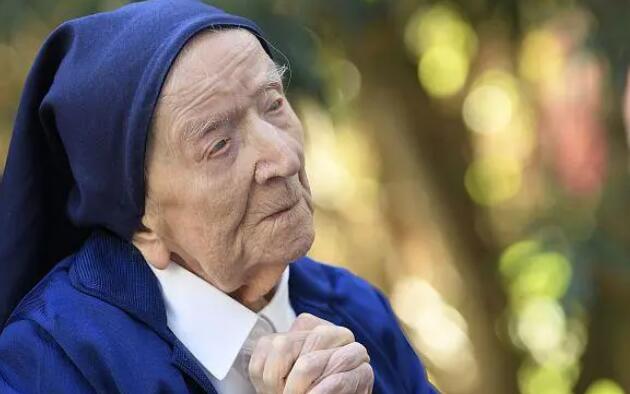 全球最长寿老人去世享年118岁 她的一生经历过两次世界大战18位法国总统