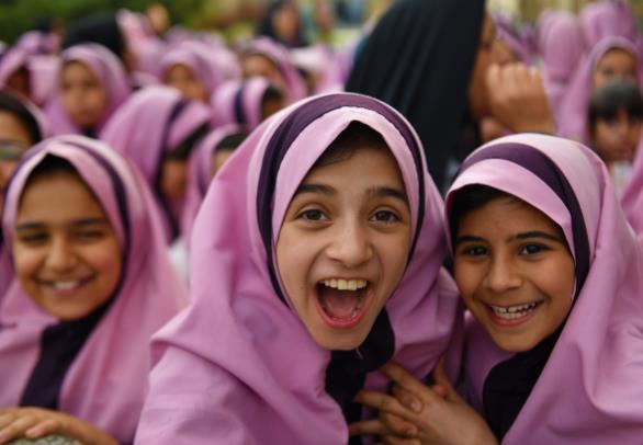 伊朗数百名女学生疑遭下毒 背后原因真相曝光实在令人震惊不已
