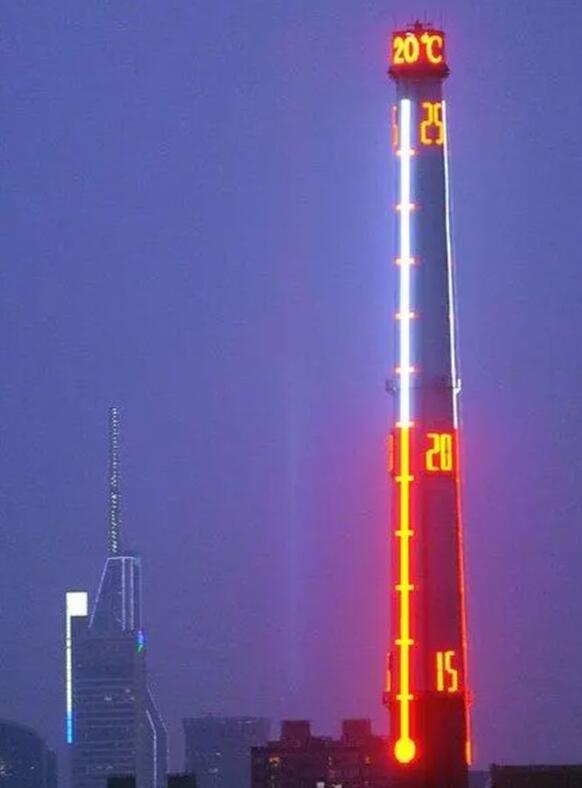 上海地标大烟囱上的温度计被拆除 曾是全球最高气象信号塔拆除令人唏嘘