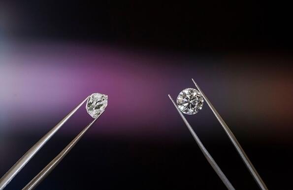 一座河南小县城的全球钻石生意 还不到天然钻石的1/3让消费者实现钻石自由