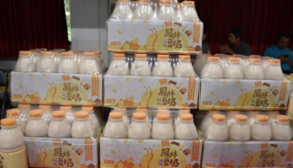台湾持续闹蛋荒台军将改喝豆奶 呼吁消费者多选购替代食材”