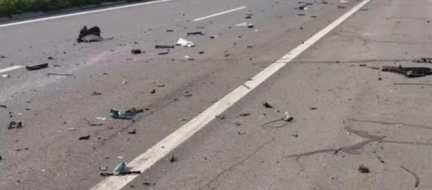 新疆吐鲁番发生交通事故 7死7伤 详情曝光半挂牵引货车与道路专项作业车发生碰撞