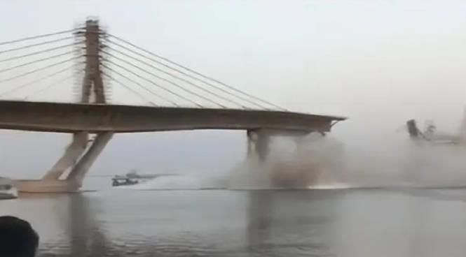 印度耗资百亿卢比的大桥又塌了 这究竟是怎么回事？